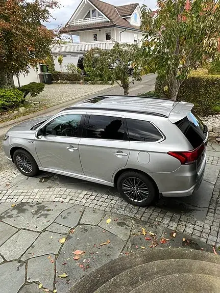 Mitsubishi Outlander 2019 photo 3