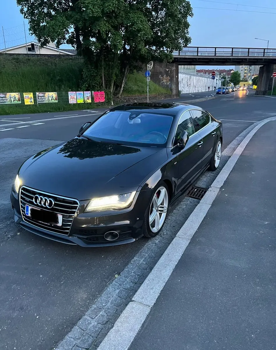 Audi A7 2011 photo 3