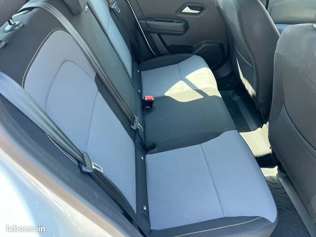 Dacia Sandero 2025 photo 5