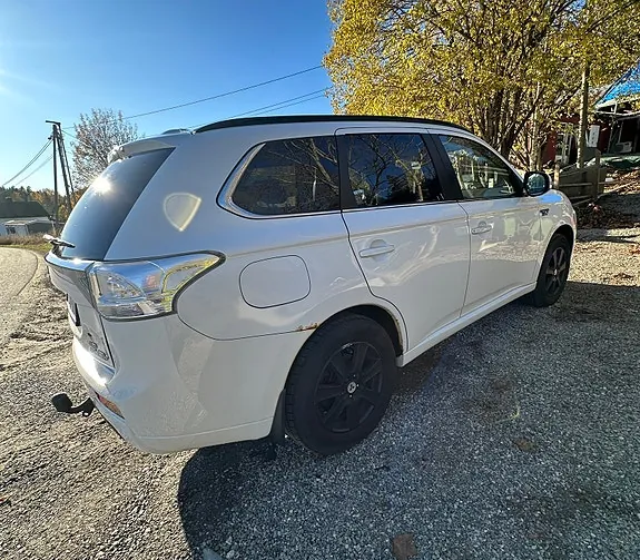Mitsubishi Outlander 2014 photo 5