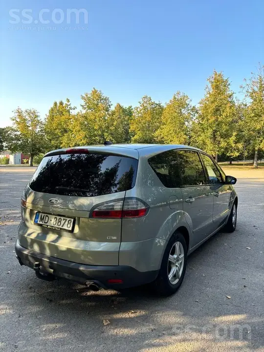 Ford S-Max 2008 photo 4