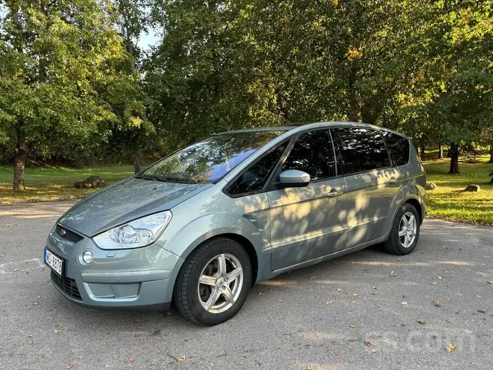 Ford S-Max