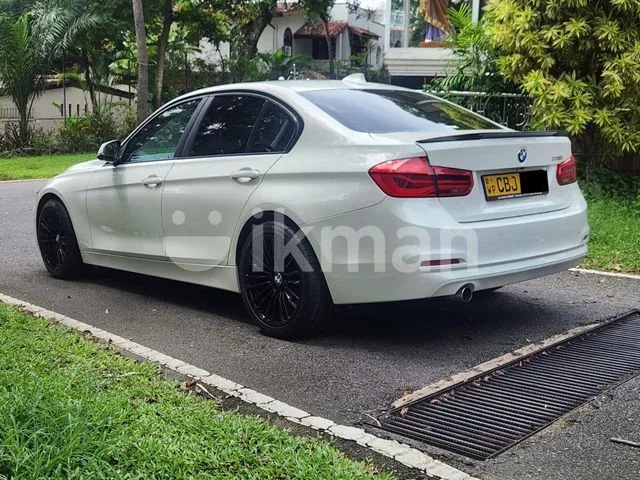 BMW 318I 2018 photo 3