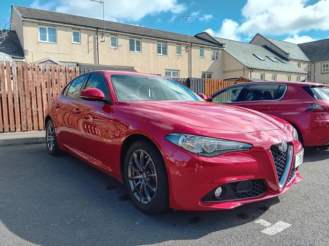 Alfa Romeo Giulia 2019 photo 2