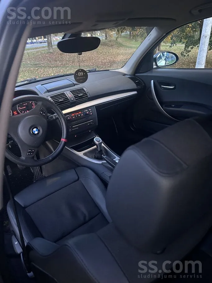 BMW 118 2005 photo 2