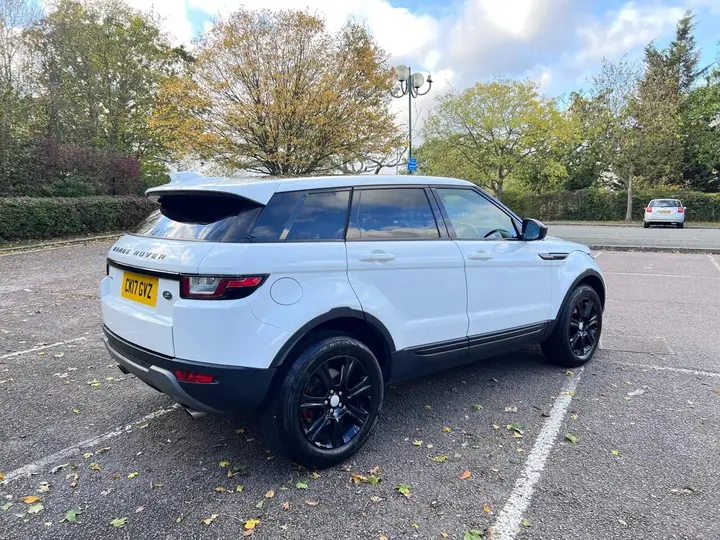 Land Rover Range Rover Evoque 2017 photo 4