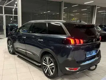 Peugeot 5008 2017 photo 2