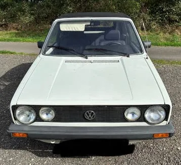 Volkswagen Golf 1