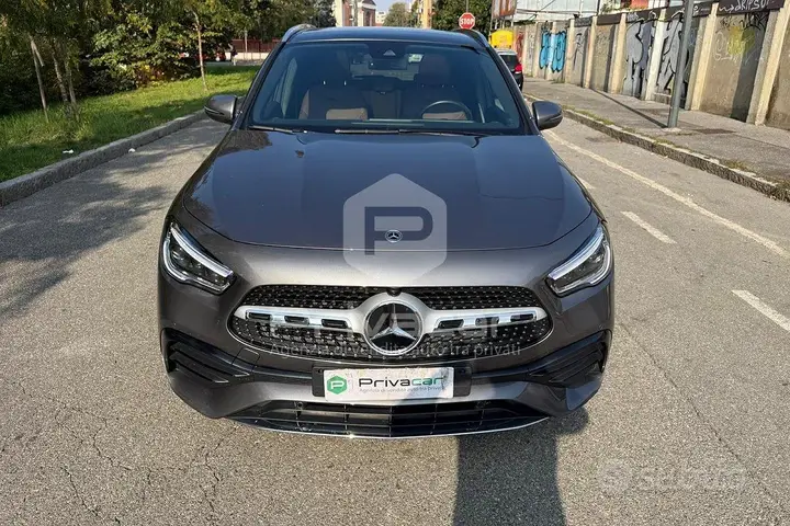 Mercedes-Benz Gla 2021 photo 2