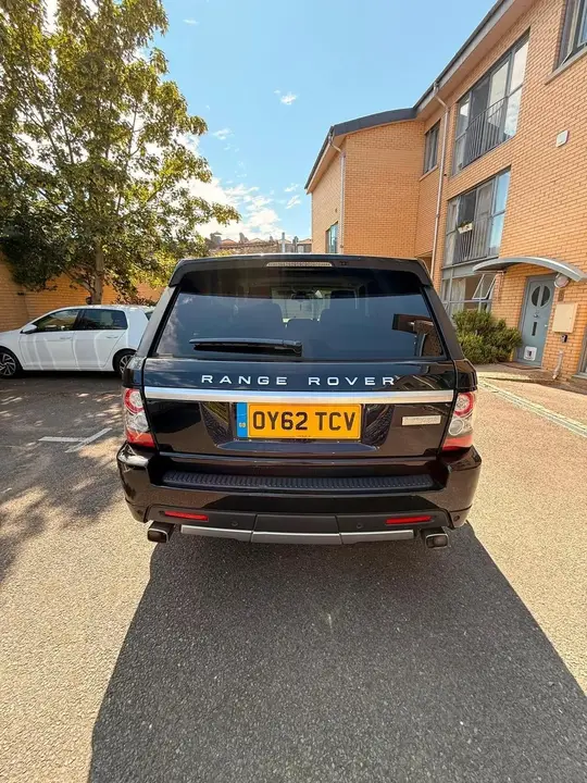 Land Rover Range Rover Sport 2012 photo 2