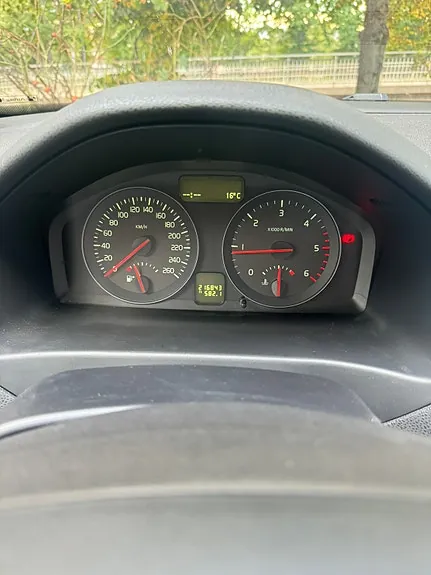 Volvo S40 2011 photo 4