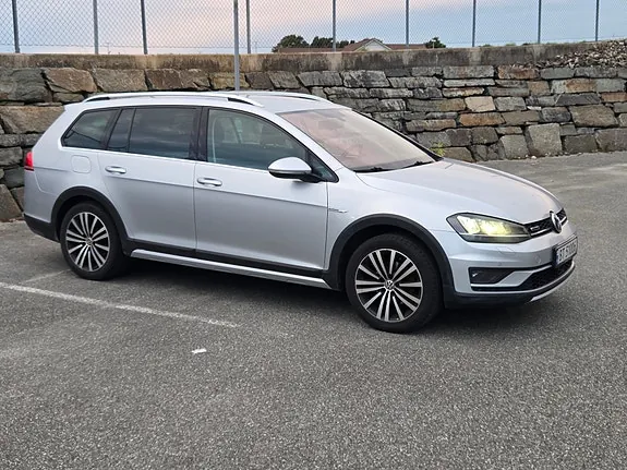 Volkswagen Golf Alltrack 2015 photo 2