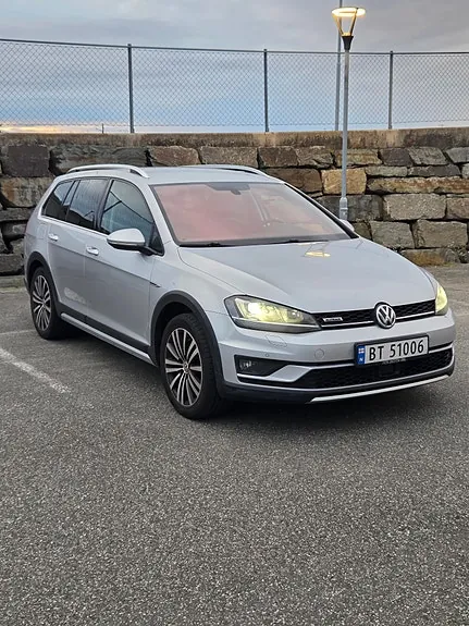 Volkswagen Golf Alltrack
