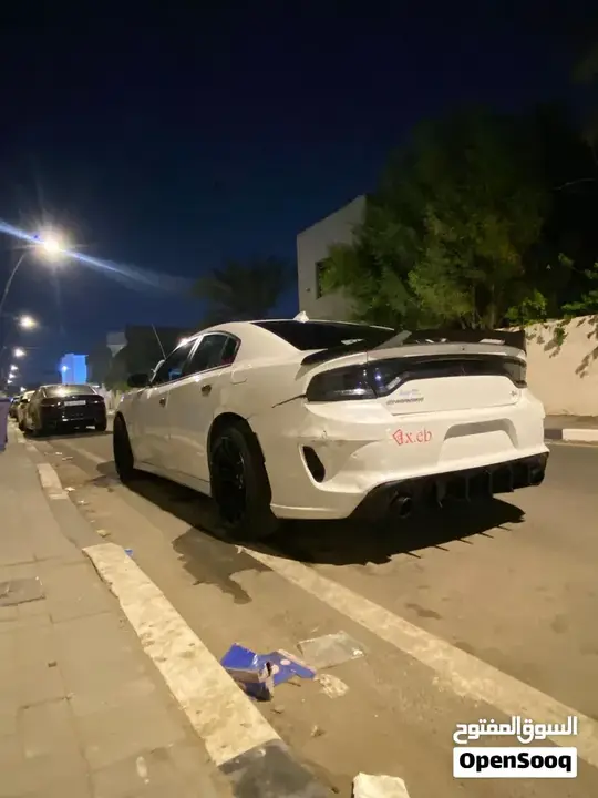 Dodge Charger 2022 photo 2