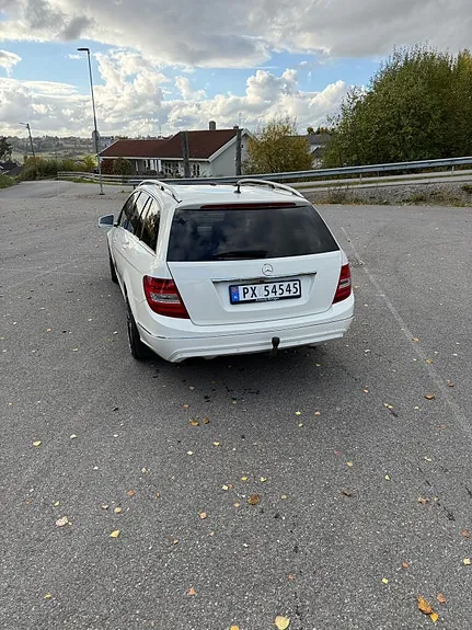 Mercedes-Benz C180 D 2011 photo 4
