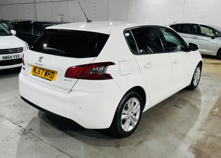 Peugeot 308 2017 photo 5