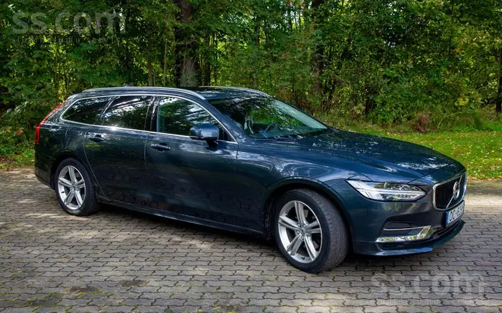 Volvo V90