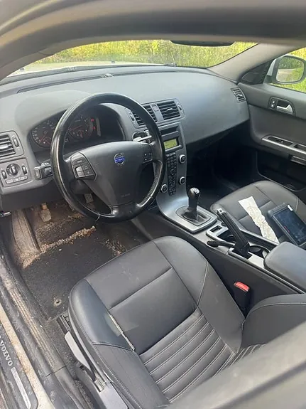 Volvo V50 2010 photo 5