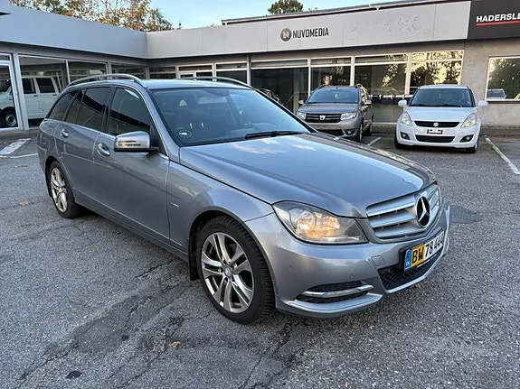 Mercedes-Benz C220 2012 photo 2