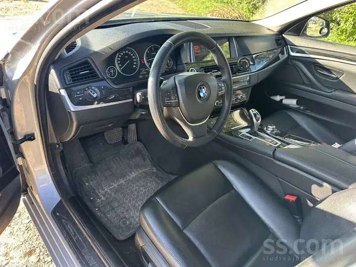 BMW 530 2013 photo 5