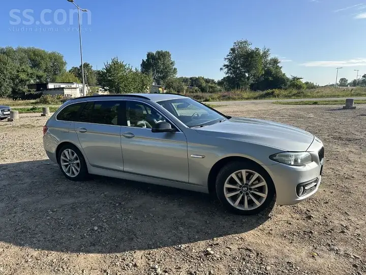 BMW 530 2013 photo 3