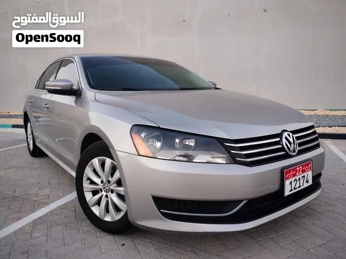 Volkswagen Passat 2014 photo 2