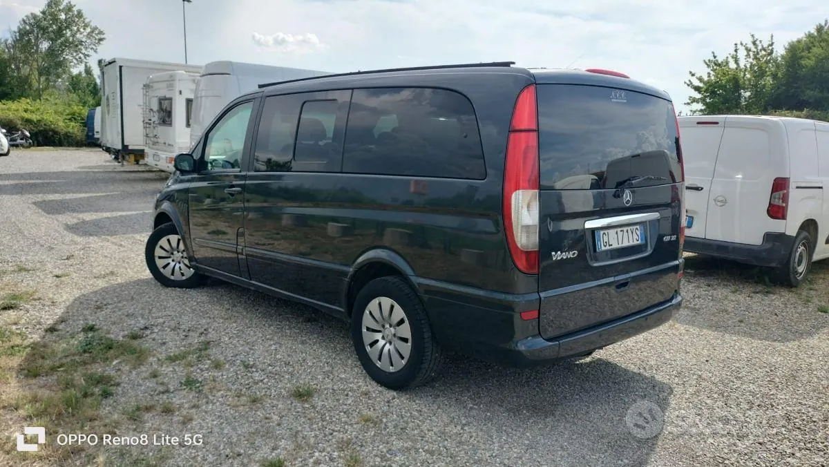 Mercedes-Benz Viano 2009 photo 3