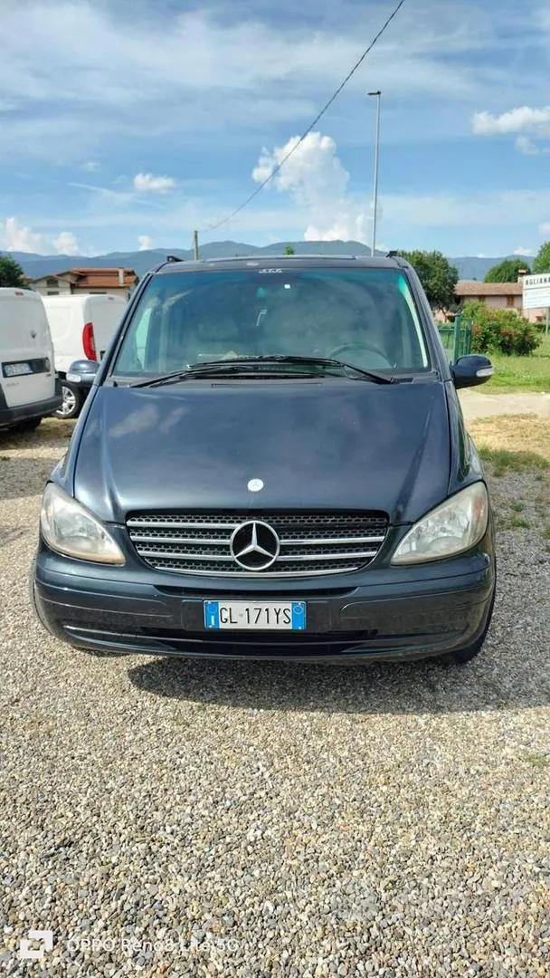Mercedes-Benz Viano 2009 photo 5