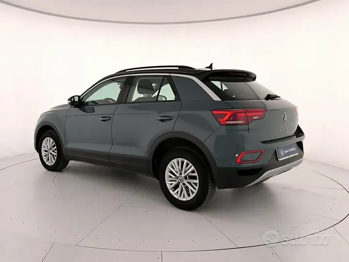 Volkswagen T-Roc 2025 photo 3