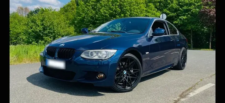 BMW 325I