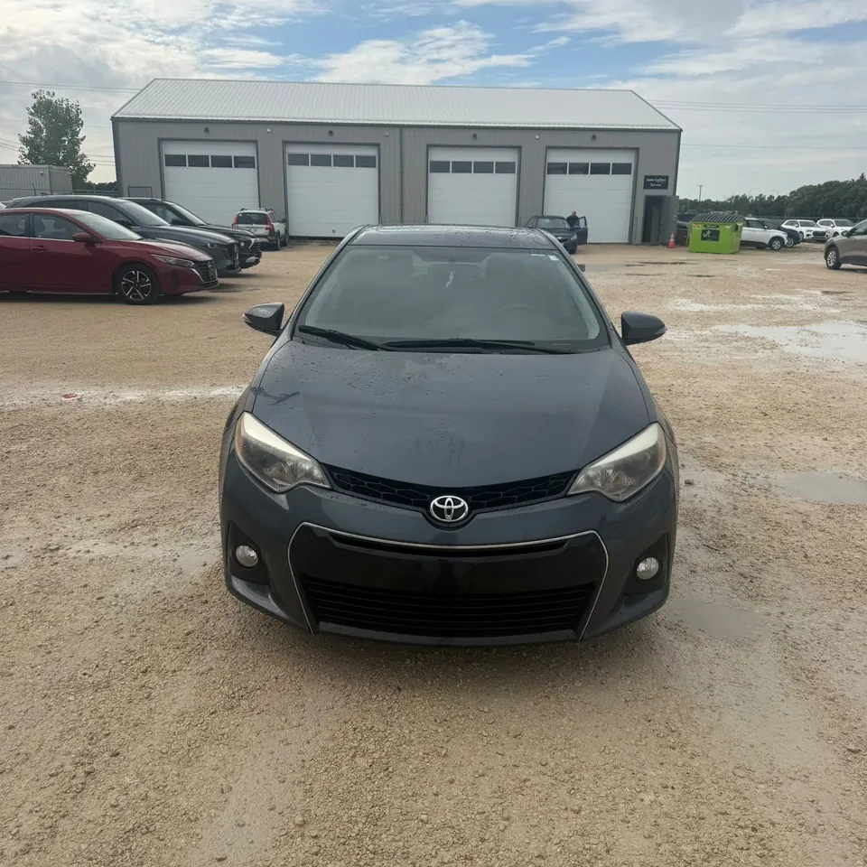 Toyota Corolla 2015 photo 2