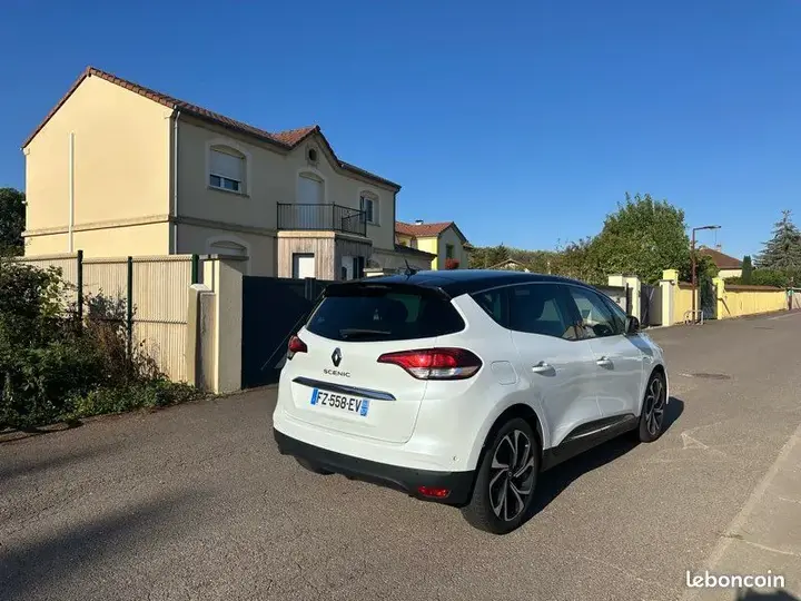 Renault Scenic 2017 photo 3