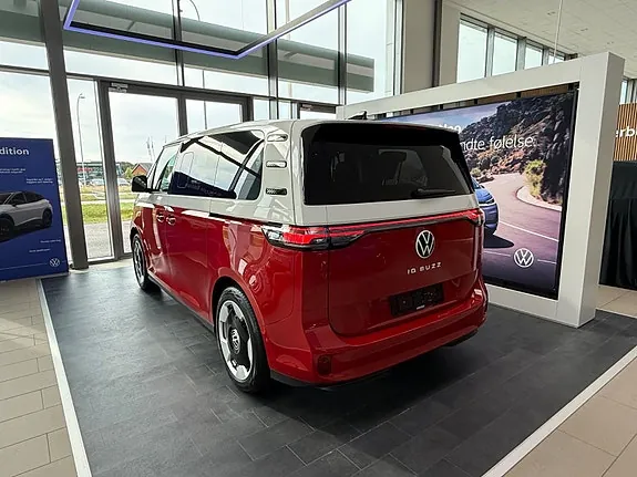 Volkswagen Id. Buzz 2027 photo 3
