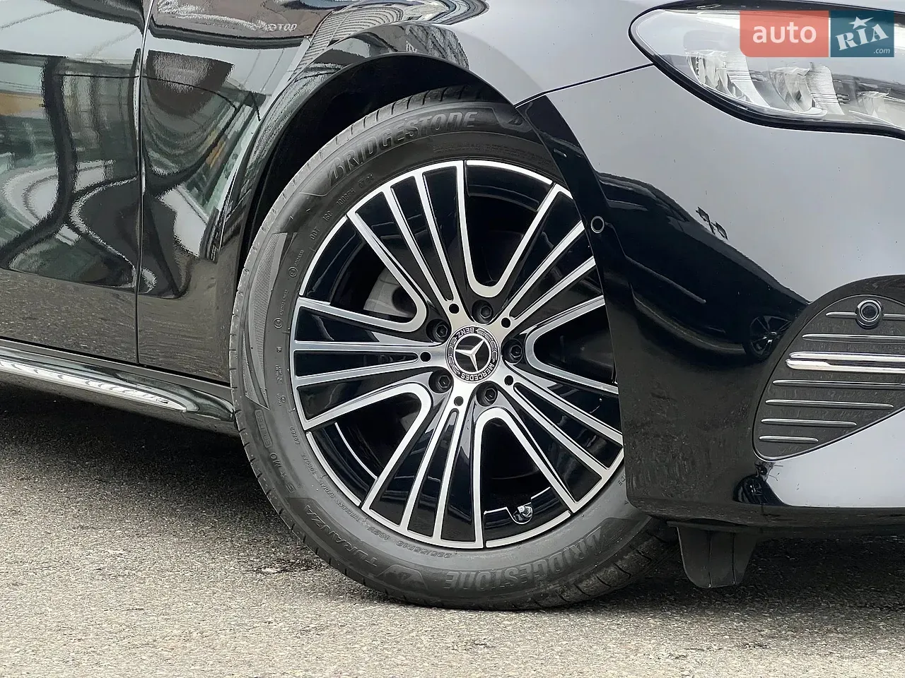 Mercedes-Benz E-Class 2024 photo 5