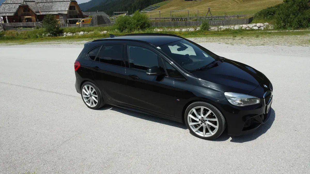 BMW 2 Series 2015 photo 3