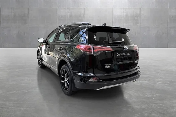 Toyota Rav4 2018 photo 2