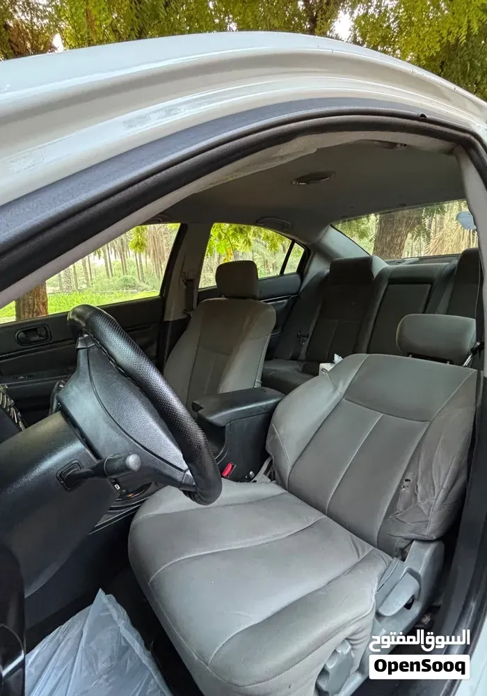 Mitsubishi Galant 2009 photo 2