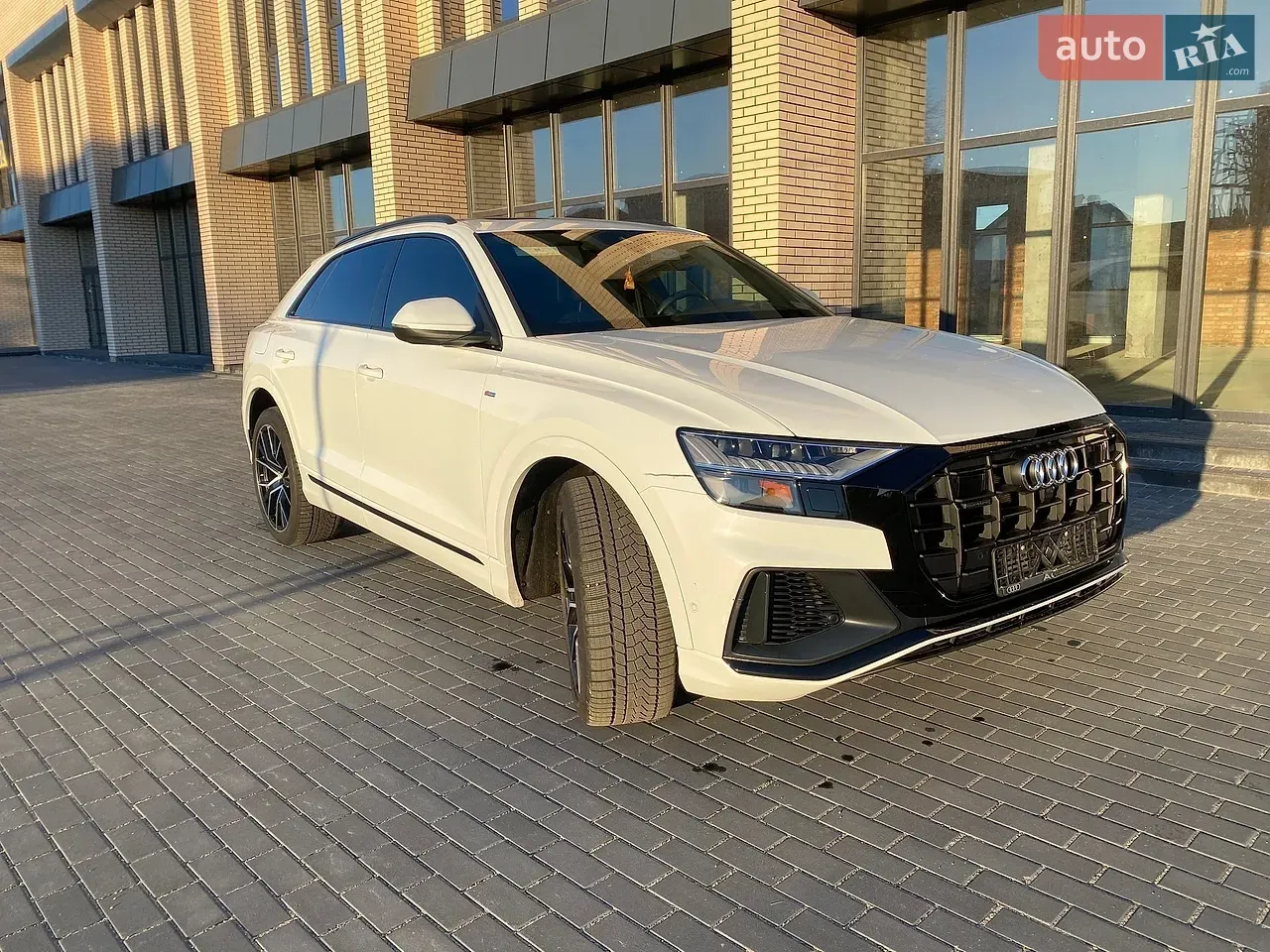 Audi Q8 2020 photo 4