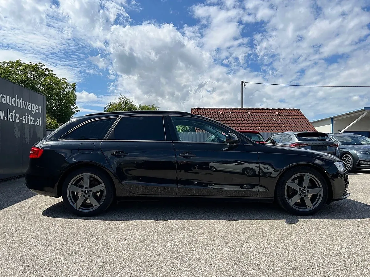 Audi A4 2015 photo 2