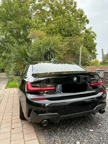 BMW 330E