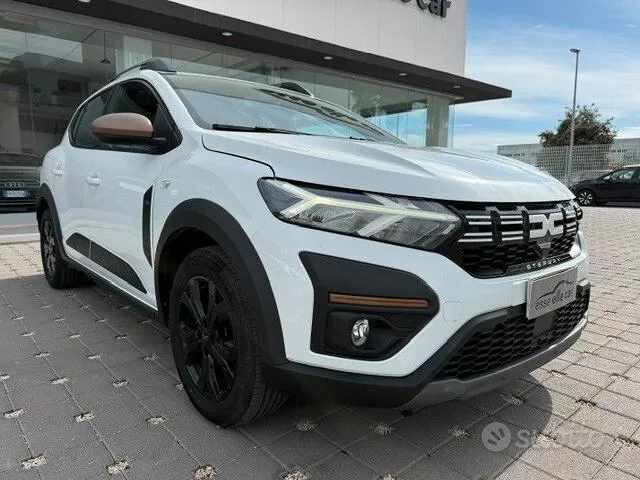 Dacia Sandero Stepway 2023 photo 3