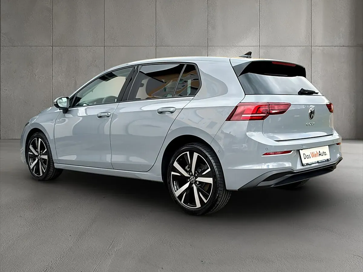 Volkswagen Golf 2026 photo 3