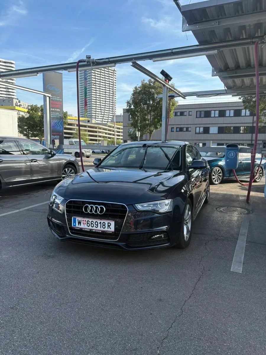 Audi A5 2015 photo 2