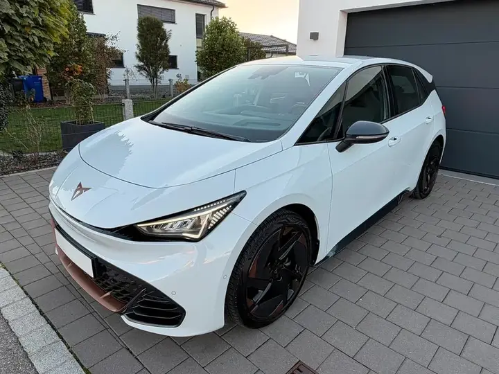 Cupra Born