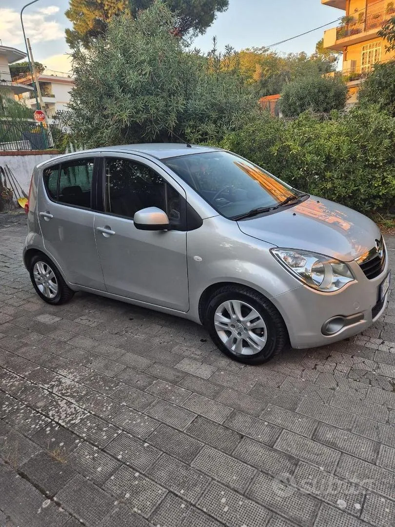 Opel Agila 2011 photo 4