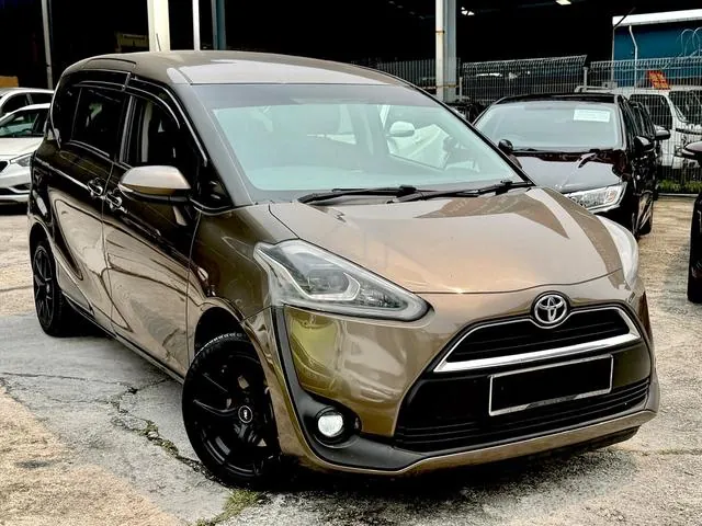 Toyota Sienta