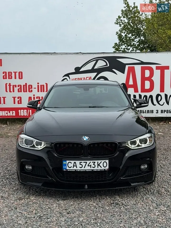 BMW 3 Series 2014 photo 2