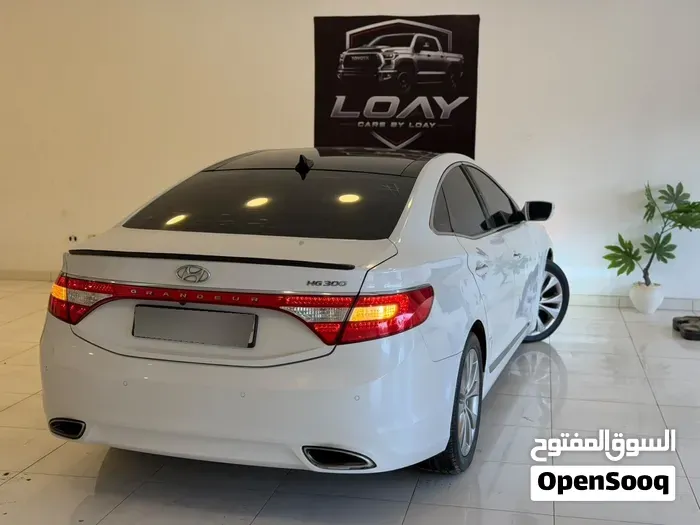 Hyundai Azera 2012 photo 2