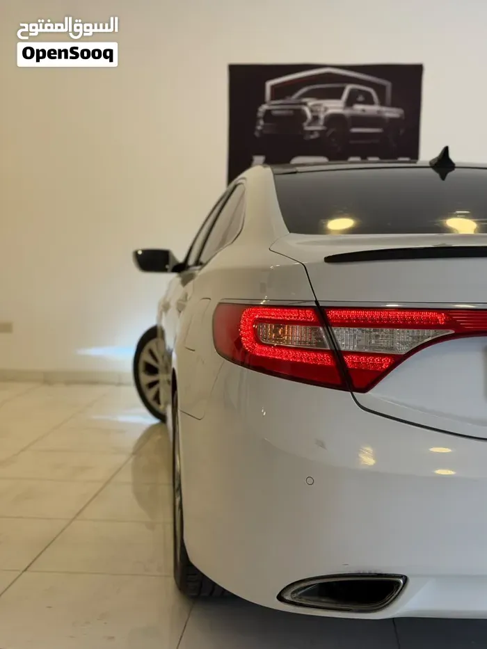 Hyundai Azera 2012 photo 3