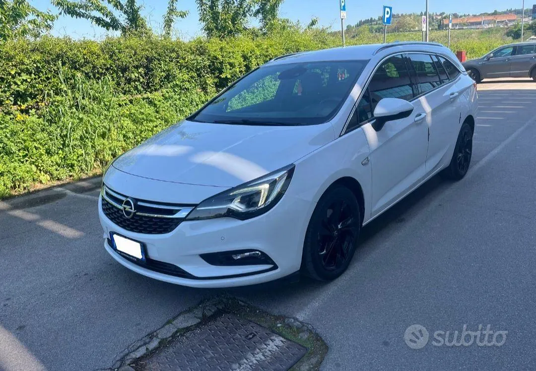 Opel Astra 2017 photo 3